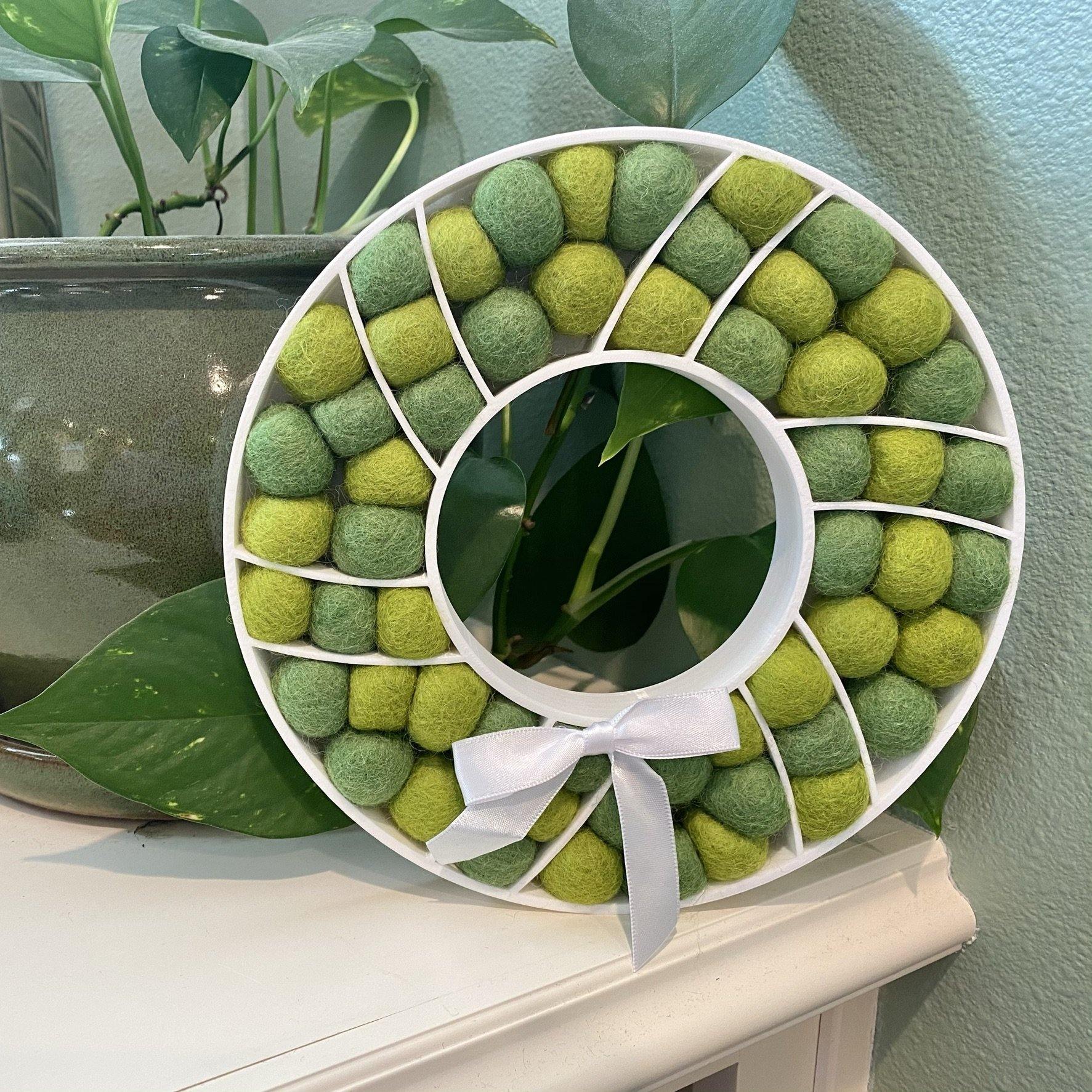 Shades of Green Felt Ball Wreath - Redheadnblue