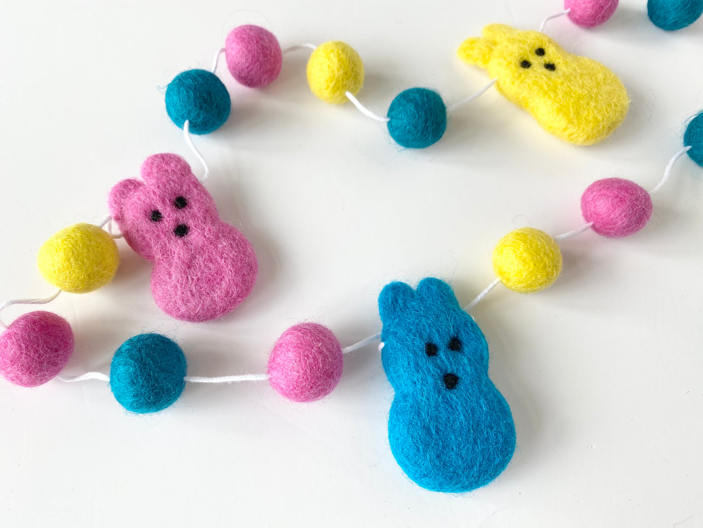 Customizable Easter Bunny Garland