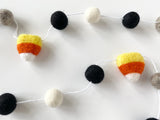 Trick Or Treating Garland