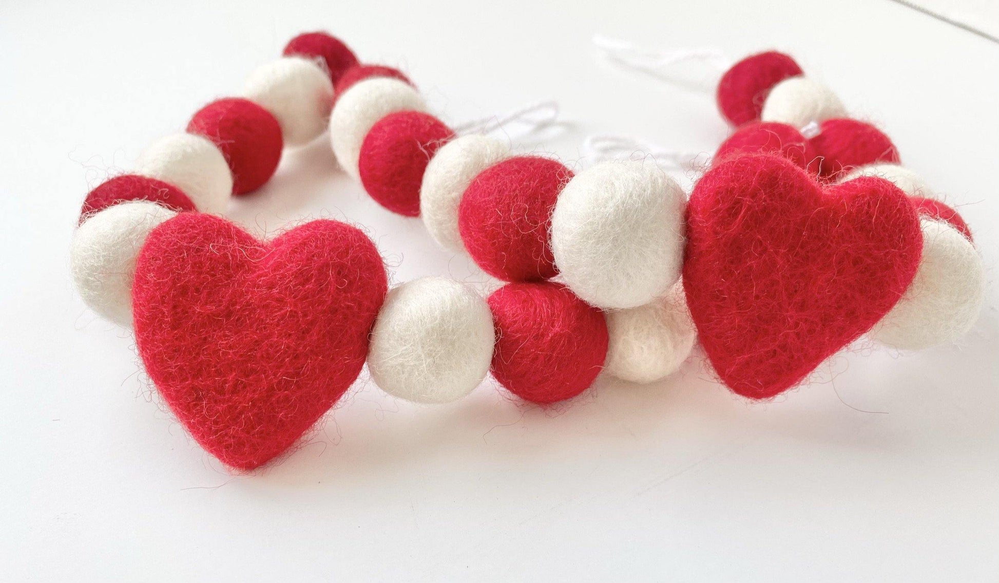 Red & White Heart Curtain Ties - Redheadnblue