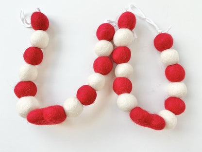 Red & White Heart Curtain Ties - Redheadnblue