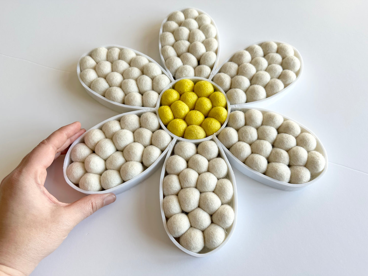 Daisy Flower Power Wall Hanging