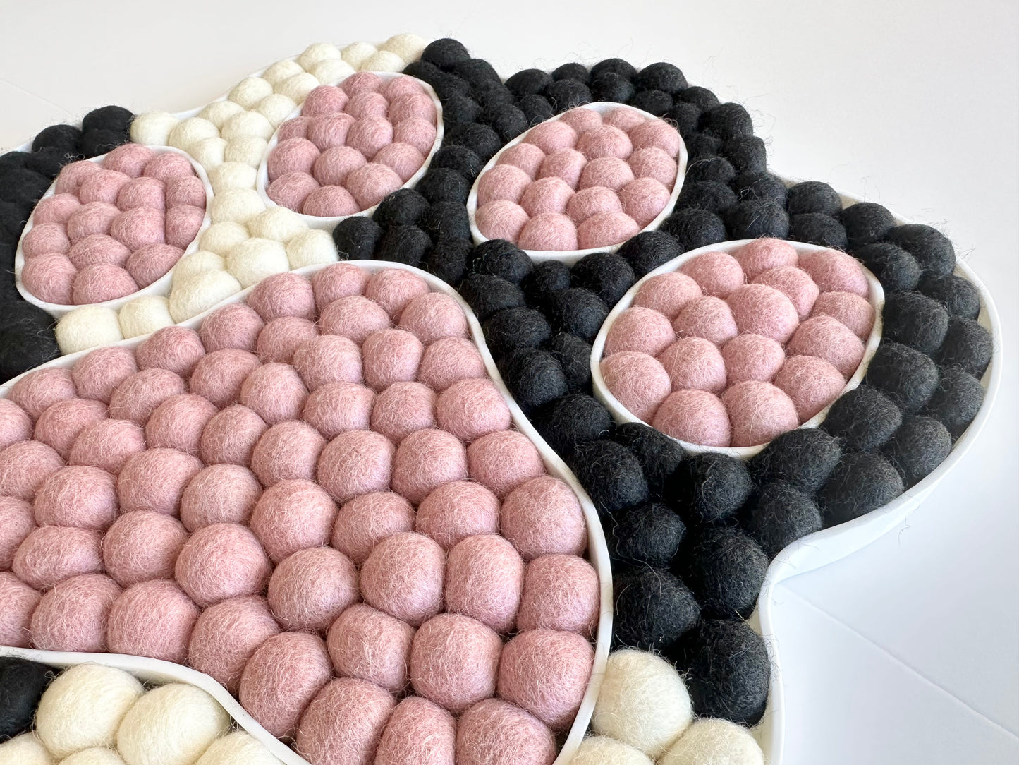 Two Tone Kitty Cat Paw Wall Hanging