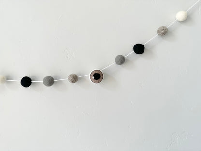 Halloween Eyeball Garland