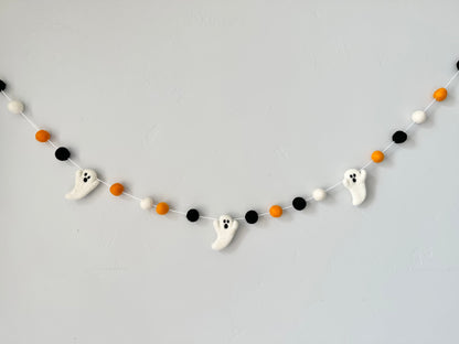 Spooky Ghost Garland