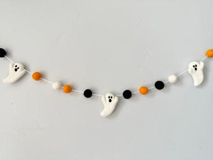 Spooky Ghost Garland