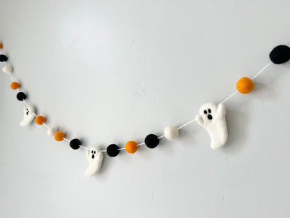 Spooky Ghost Garland