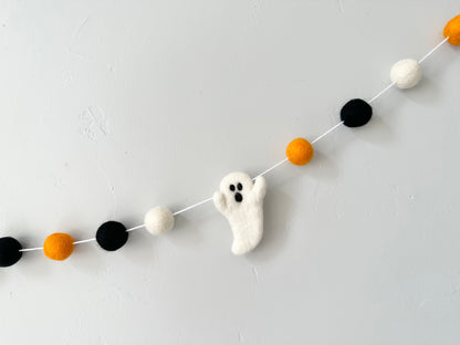 Spooky Ghost Garland