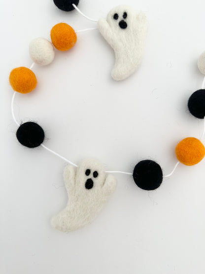 Spooky Ghost Garland