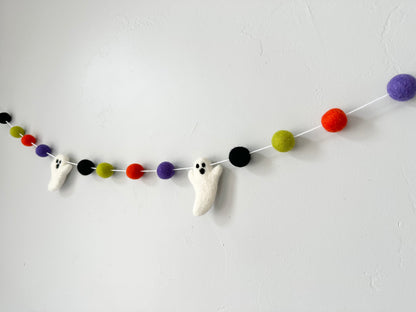 Friendly Ghost Garland