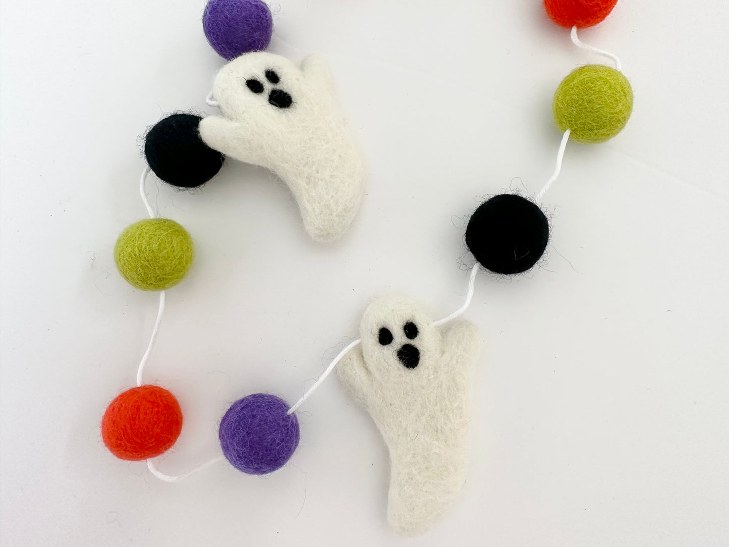 Friendly Ghost Garland