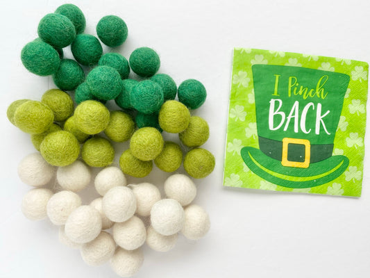 St Patricks Day - 2.5 cm Felt Pom Pom Balls