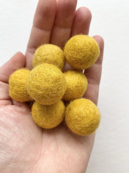 Bold Rainbow - 2 cm Felt Pom Pom Balls - Wool Jamboree