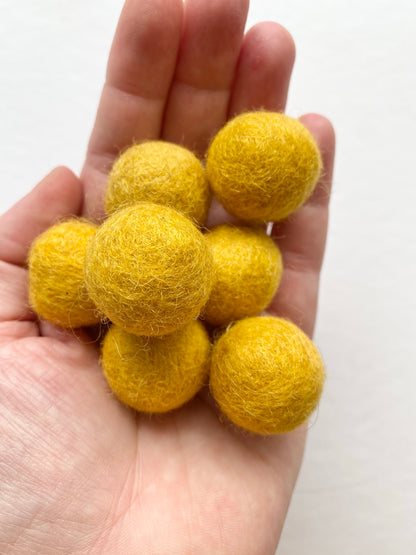 Color Scheme for Anything - 2.5 cm Felt Balls