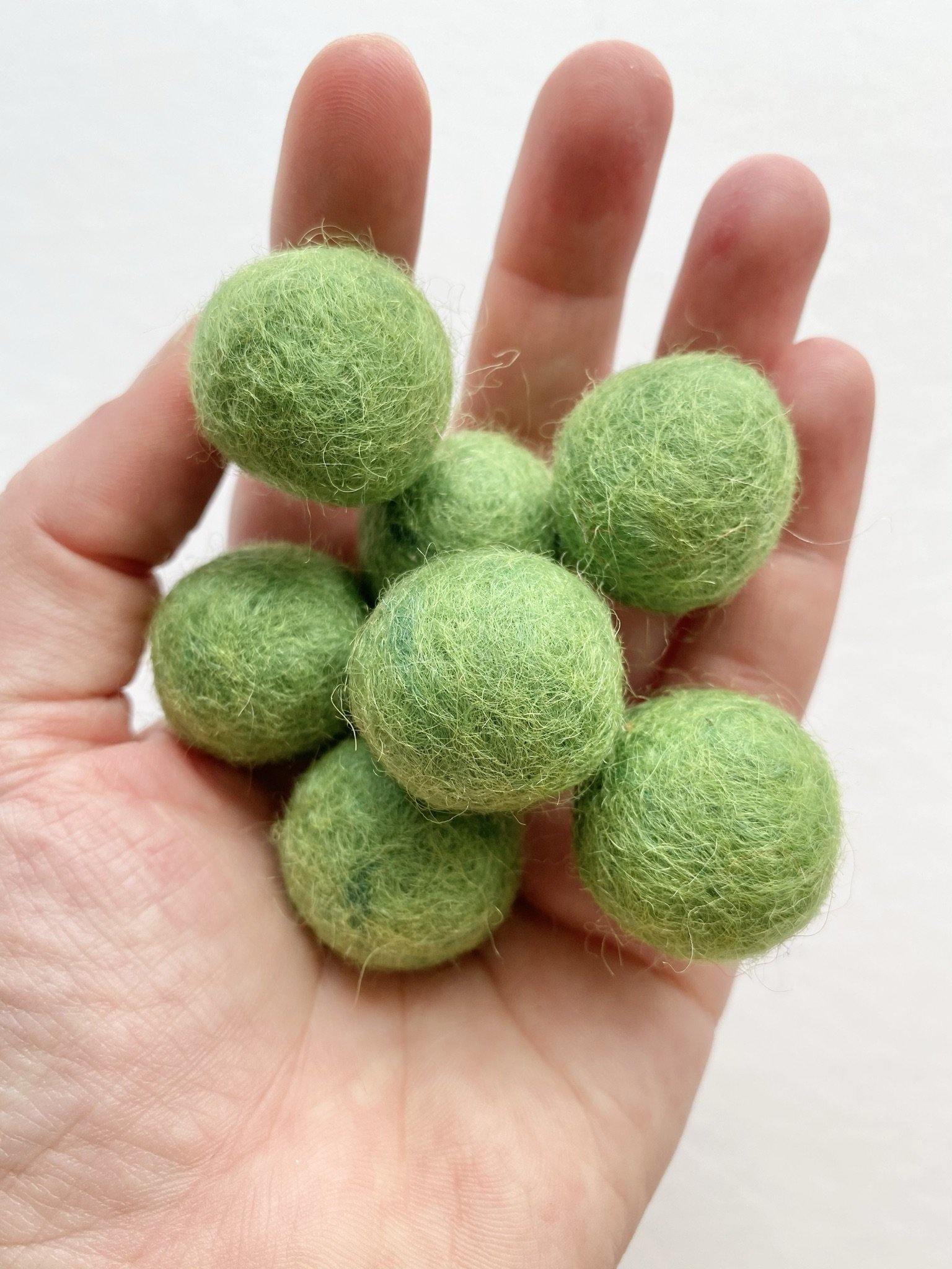 Grass Green - 2 cm Felt Pom Pom Balls - Wool Jamboree