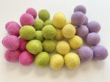 Springy Easter - 2 cm Felt Pom Pom Balls - Wool Jamboree