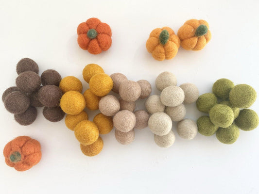 Thanksgiving Celebration - 2 cm Felt Pom Pom Balls - Wool Jamboree