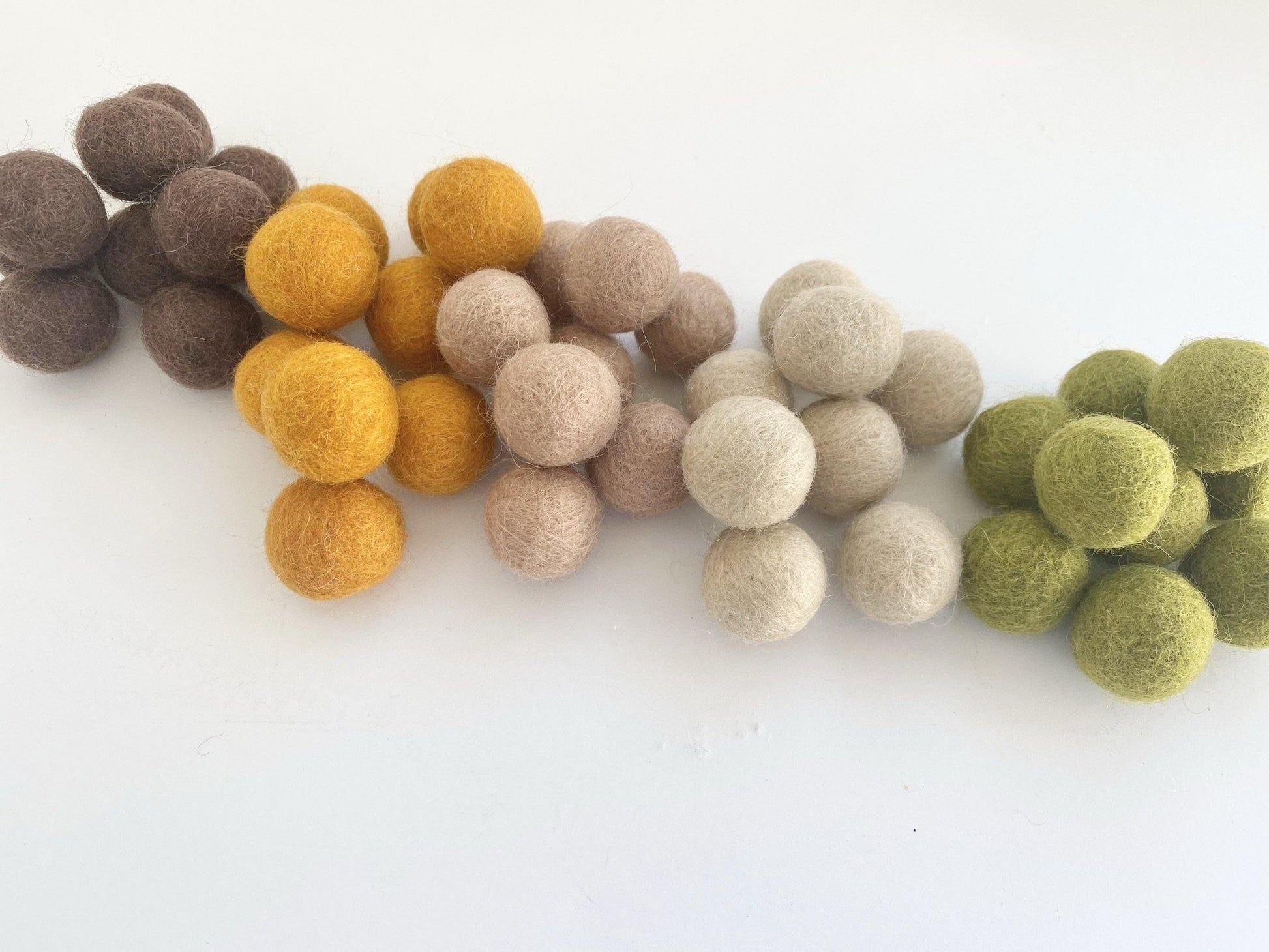 Thanksgiving Celebration - 2 cm Felt Pom Pom Balls - Wool Jamboree