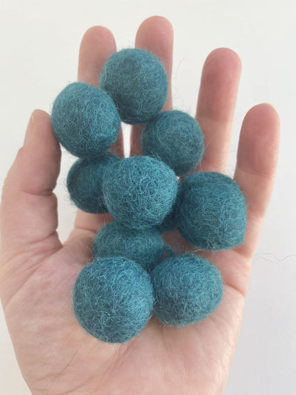 Peacock Blue - 2 cm Felt Pom Pom Balls - Wool Jamboree