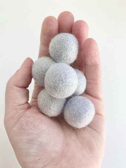 Smoke Gray - 2 cm Felt Pom Pom Balls - Wool Jamboree