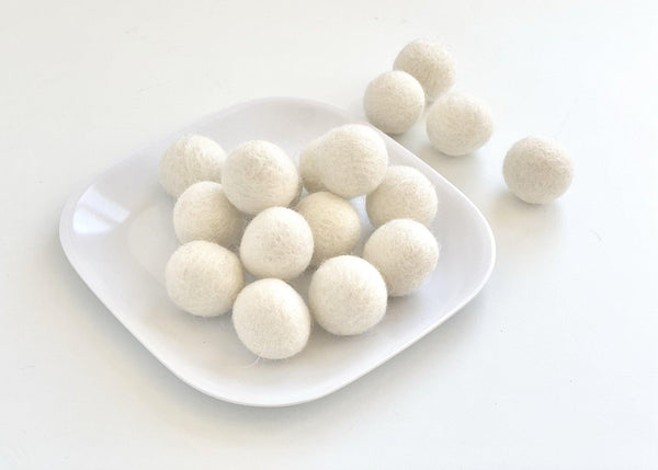 White - 2 cm Felt Pom Pom Balls - Wool Jamboree