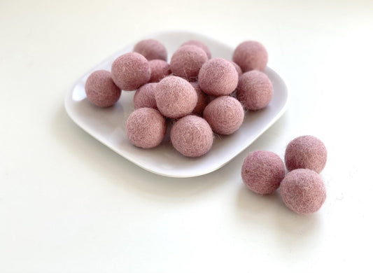 Baby Pink - 2 cm Felt Pom Pom Balls - Wool Jamboree