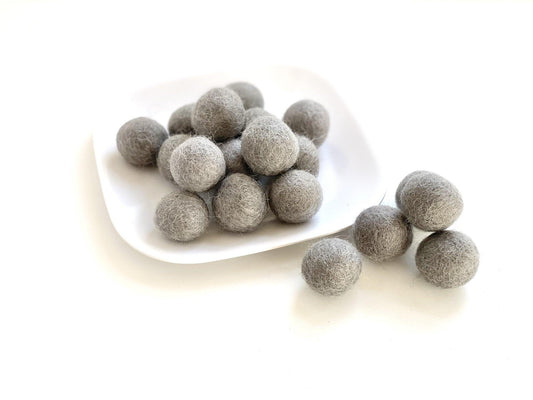 Gray - 2 cm Felt Pom Pom Balls - Wool Jamboree