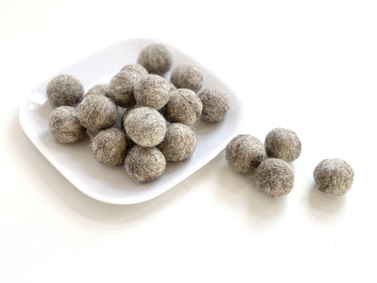 Heather Gray - 2 cm Felt Pom Pom Balls - Wool Jamboree