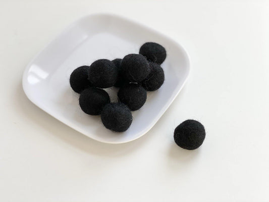 Black - 2 cm Felt Pom Pom Balls - Wool Jamboree