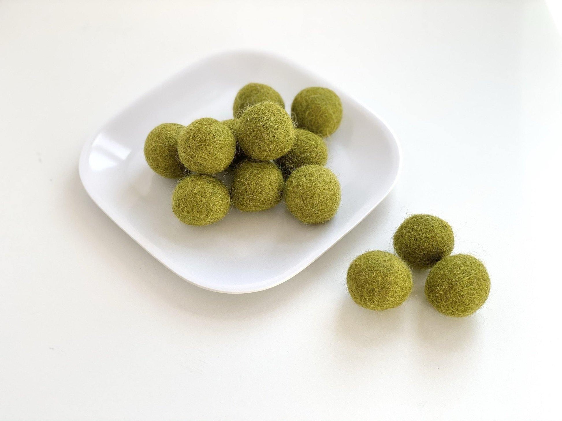 Olive Green - 2 cm Felt Pom Pom Balls - Wool Jamboree