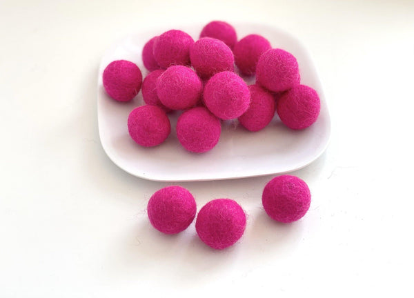 Hot Pink - 2.5 cm Felt Pom Pom Balls – Wool Jamboree