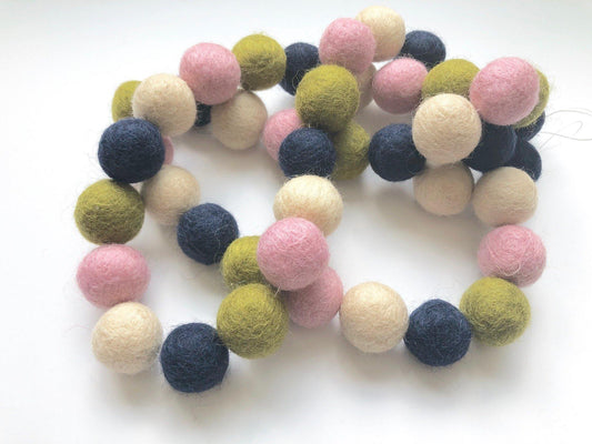 Baby Pink & Olive Garland - Redheadnblue