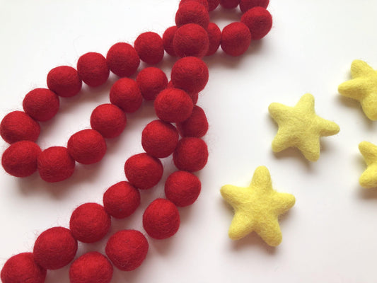 Solid Red Garland - Redheadnblue