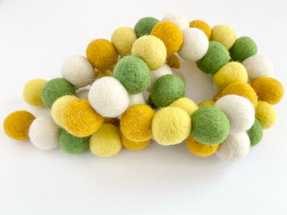 Dandelion Felt Ball Garland