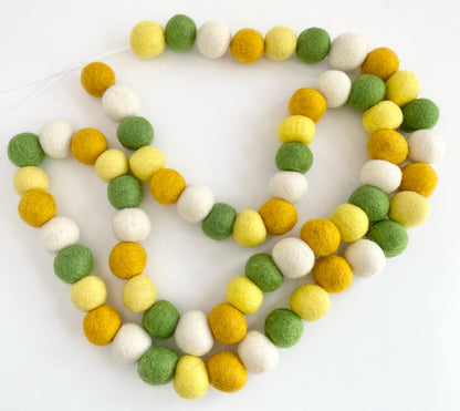 Dandelion Felt Ball Garland