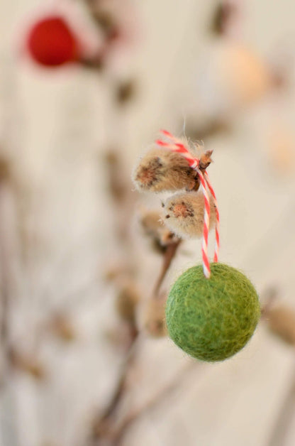 Christmas Felt Ball Ornaments - Redheadnblue