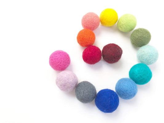 Medium Solid Wool Cat Toys - Redheadnblue