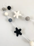Black & White Star Garland