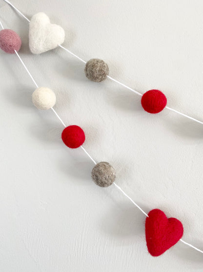 Galentines Heart Garland