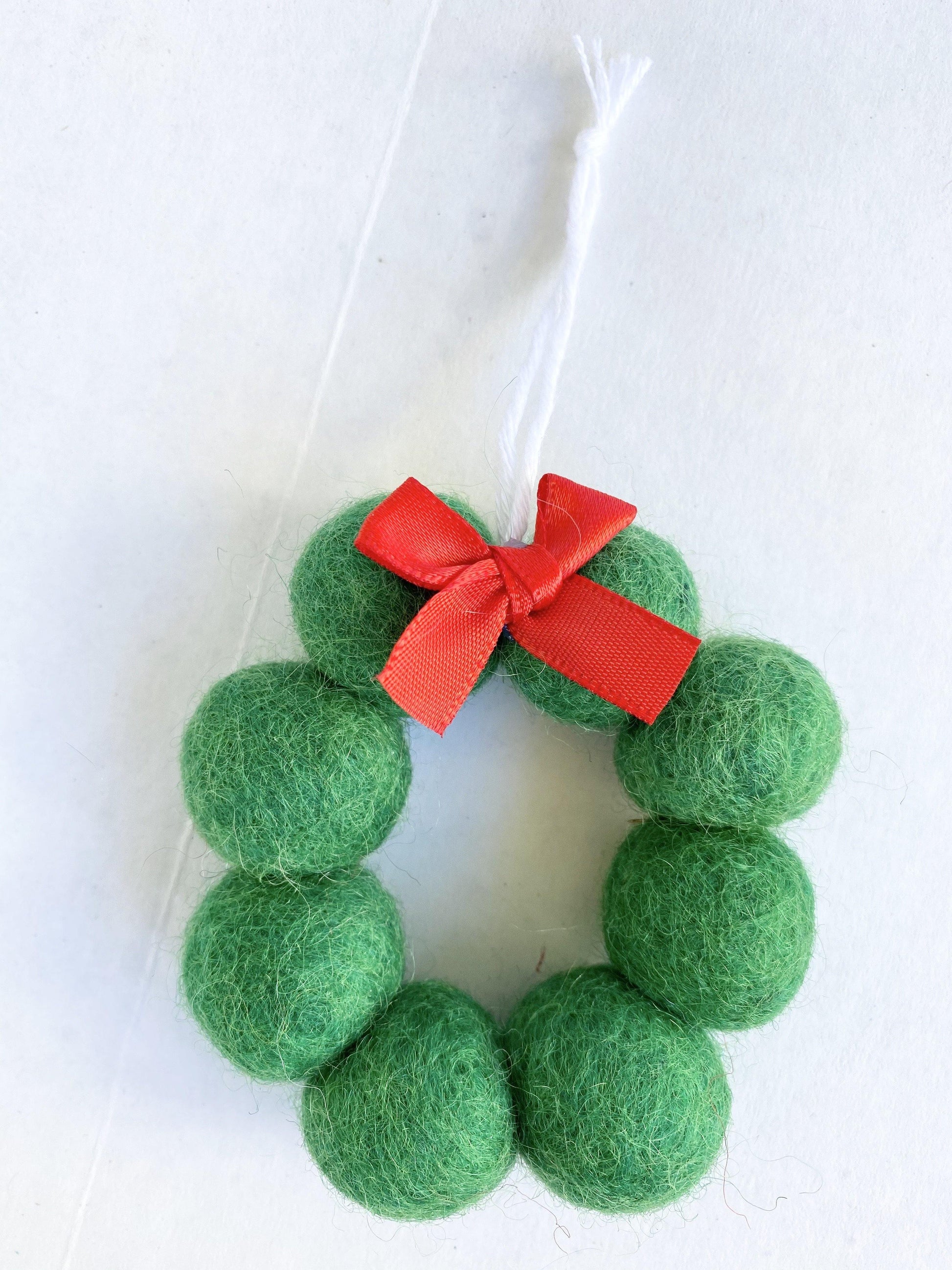 Wreath Ornament - Red Bow - Redheadnblue