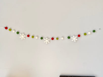 Holiday Snowflake Garland