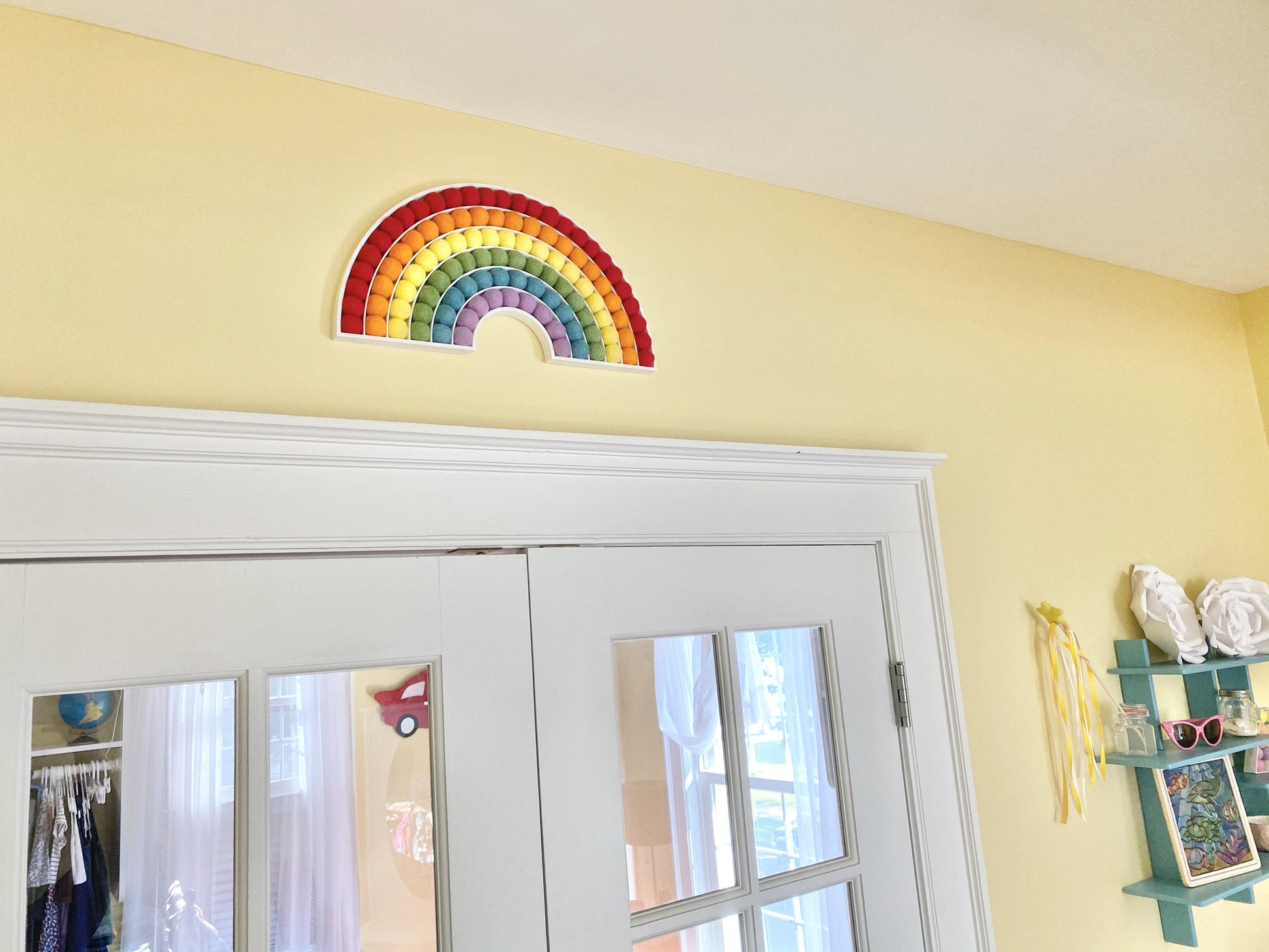 Traditional Felt Ball Rainbow - Redheadnblue