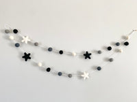 Black & White Star Garland