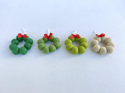 Wreath Ornament - Red Bow - Redheadnblue