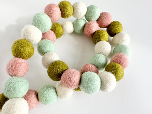 Soft Spring Garland